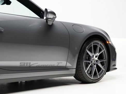 Used 2026 Porsche 911 Carrera T RWD image 54