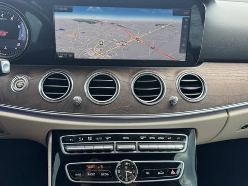 Used 2017 Mercedes-Benz E 300 image 15