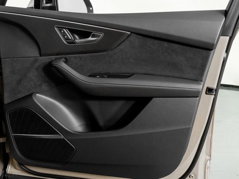 Used 2025 Audi SQ7 Premium Plus image 49