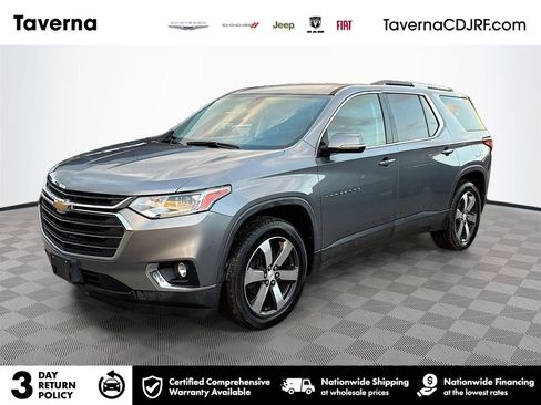 Used 2018 Chevrolet Traverse LT FWD image 1