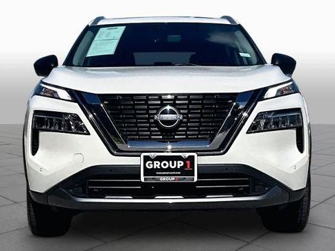 Certified 2023 Nissan Rogue SL w/ SL Premium Package FWD image 4