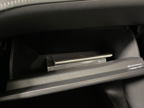 Used 2023 Toyota Highlander XLE image 24