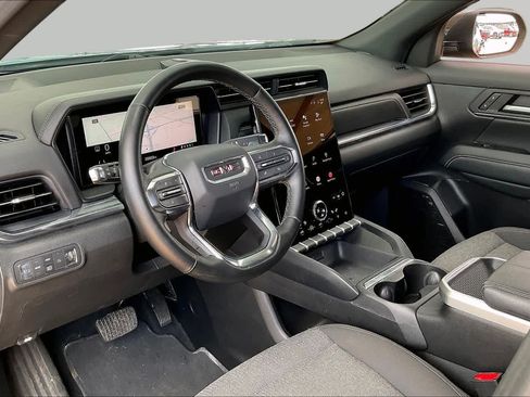 Used 2025 GMC Terrain Elevation AWD/4WD image 17