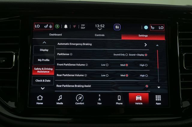 Used 2025 Dodge Durango R/T w/ Blacktop Package AWD/4WD image 30