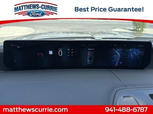 New 2026 Ford Expedition Tremor image 18