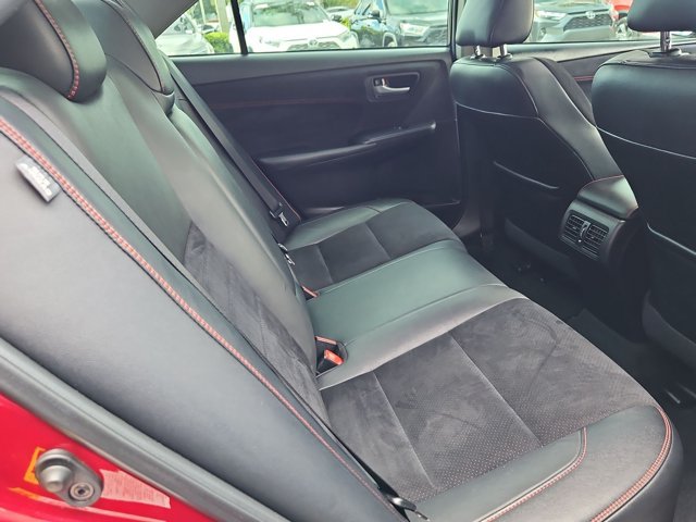 Used 2015 Toyota Camry XSE FWD image 20