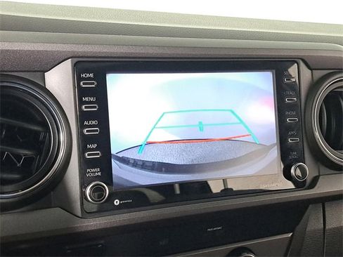 Used 2020 Toyota Tacoma TRD Off-Road image 29