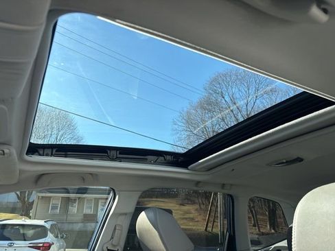 Used 2017 Subaru Forester 2.5i Limited w/ Protection Package #2 image 18