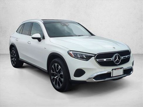 Certified 2025 Mercedes-Benz GLC 350e 4MATIC image 6