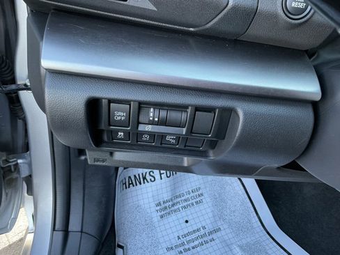 Used 2022 Subaru Crosstrek 2.5i Limited w/ Moonroof Package 2 image 22