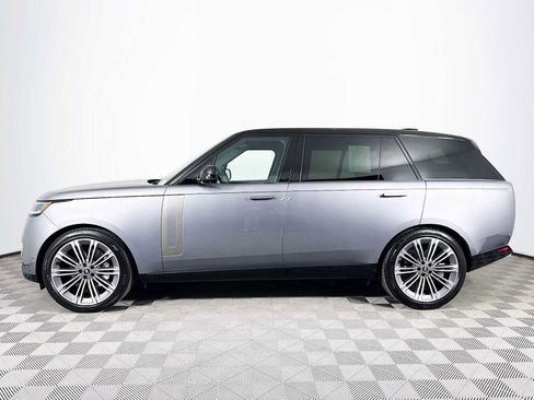 Used 2025 Land Rover Range Rover Long Wheelbase SE AWD/4WD image 8