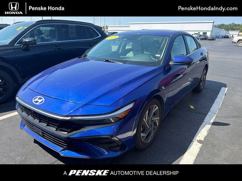 Used 2024 Hyundai Elantra Limited FWD image 1