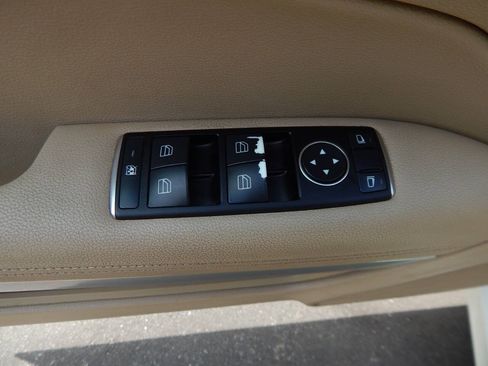 Used 2012 Mercedes-Benz E 350 Cabriolet image 17