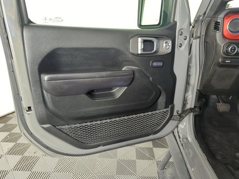Used 2020 Jeep Gladiator Rubicon AWD/4WD image 17