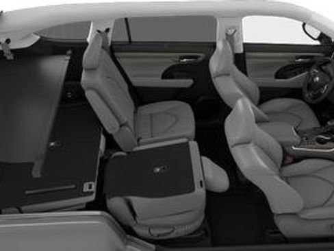 New 2026 Toyota Highlander Platinum AWD/4WD image 25