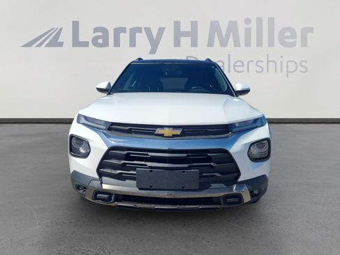 Used 2023 Chevrolet TrailBlazer ACTIV w/ Sun and Liftgate Package AWD/4WD image 8