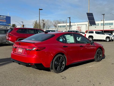 New 2026 Toyota Camry Hybrid image 8
