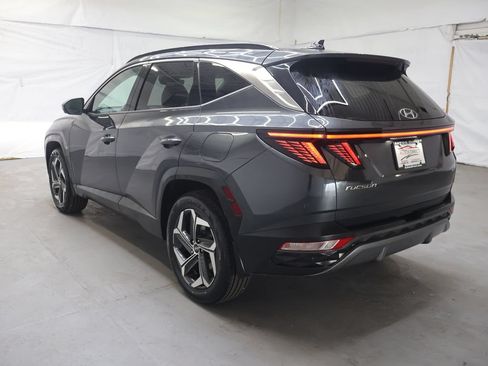 Used 2022 Hyundai Tucson Limited w/ Cargo Package AWD/4WD image 5