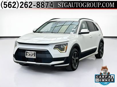 Used 2025 Kia Niro EX