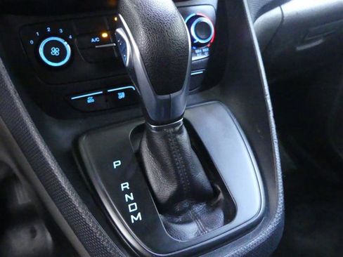 Used 2020 Ford Transit Connect XL image 14