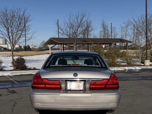Used 2005 Mercury Grand Marquis LS image 4