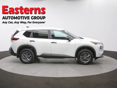 Used 2023 Nissan Rogue S AWD/4WD image 45
