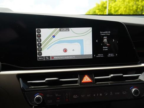 Used 2023 Kia Niro Wave FWD image 30