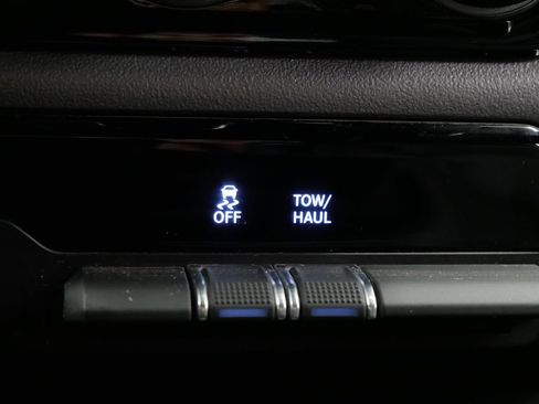 Certified 2023 RAM 1500 Laramie image 31