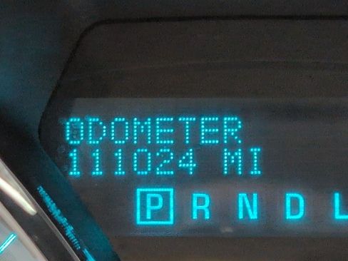Used 2014 Chevrolet Traverse LS FWD image 2