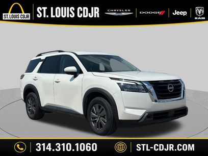 Used 2024 Nissan Pathfinder SV