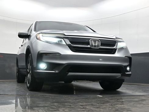 Used 2019 Honda Pilot Touring image 30