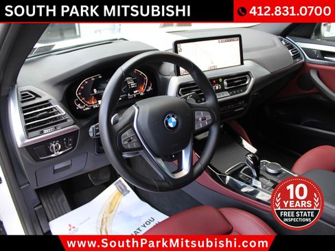 Used 2025 BMW X4 xDrive30i w/ Premium Package AWD/4WD image 11