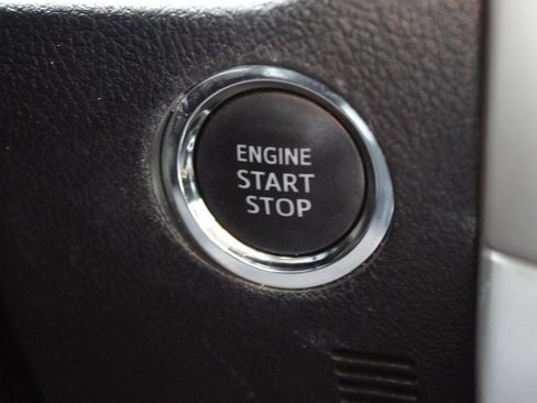 Used 2023 Toyota 4Runner SR5 Premium image 10