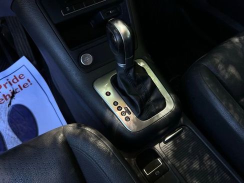 Used 2016 Volkswagen Tiguan S image 35