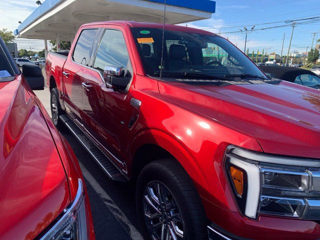 Used 2024 Ford F150 Lariat w/ Equipment Group 502A High AWD/4WD image 3