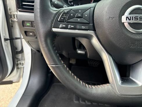 Used 2021 Nissan Sentra SR FWD image 22