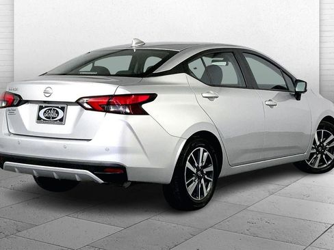 Used 2025 Nissan Versa SV image 13