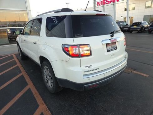 Used 2015 GMC Acadia SLT image 4