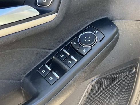 Certified 2022 Ford Escape SEL image 18