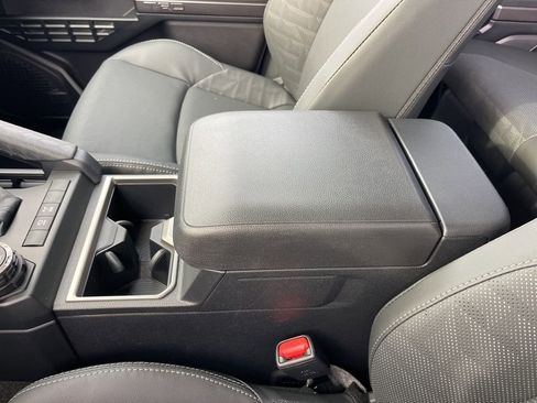 New 2025 Toyota 4Runner TRD Off-Road Premium AWD/4WD image 13