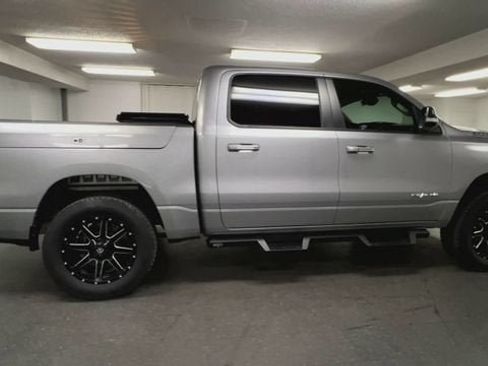 Used 2020 RAM 1500 Big Horn AWD/4WD image 9