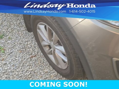 Used 2017 Kia Sorento LX w/ LX Convenience Package image 12