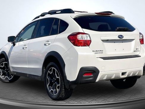 Used 2015 Subaru Crosstrek 2.0i Premium AWD/4WD image 2