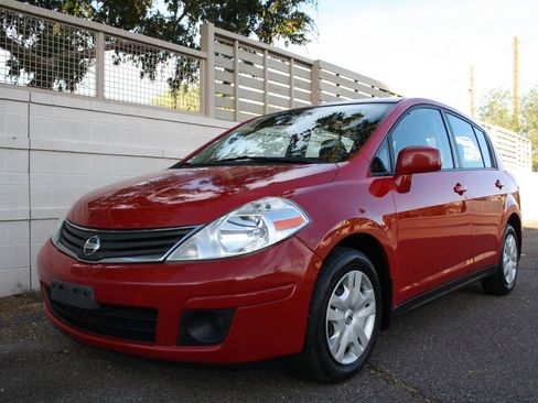 Used 2012 Nissan Versa 1.8 S w/ Plus Pkg image 23