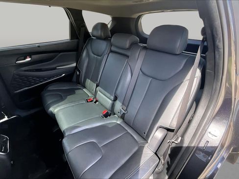 Used 2022 Hyundai Santa Fe Limited FWD image 18
