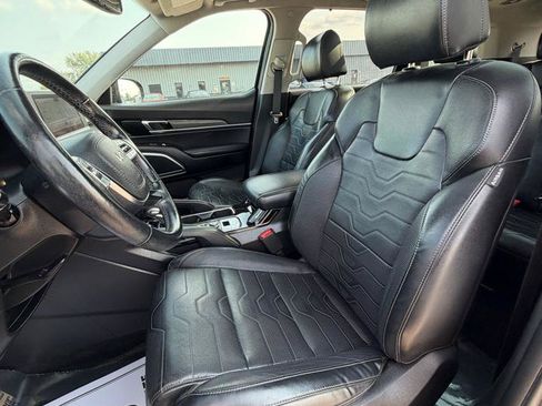 Used 2022 Kia Telluride SX w/ SX Prestige Package AWD/4WD image 24