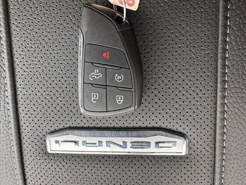 New 2026 GMC Sierra 2500 Denali w/ Denali Reserve Package image 28