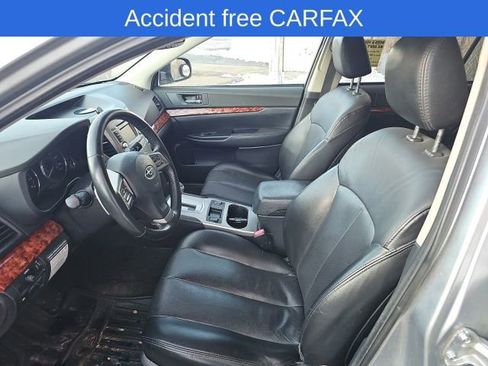 Used 2012 Subaru Outback 2.5i Limited image 3