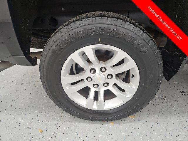 Used 2017 Chevrolet Silverado 1500 LT w/ All Star Edition AWD/4WD image 7