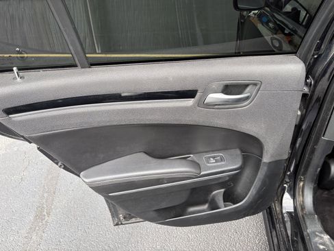 Used 2018 Chrysler 300 S w/ S Model Appearance Package image 13